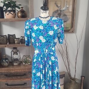 karin stevens Blue, Teal & Purple Floral Midi Dress with Shoulder Pads And Belt
